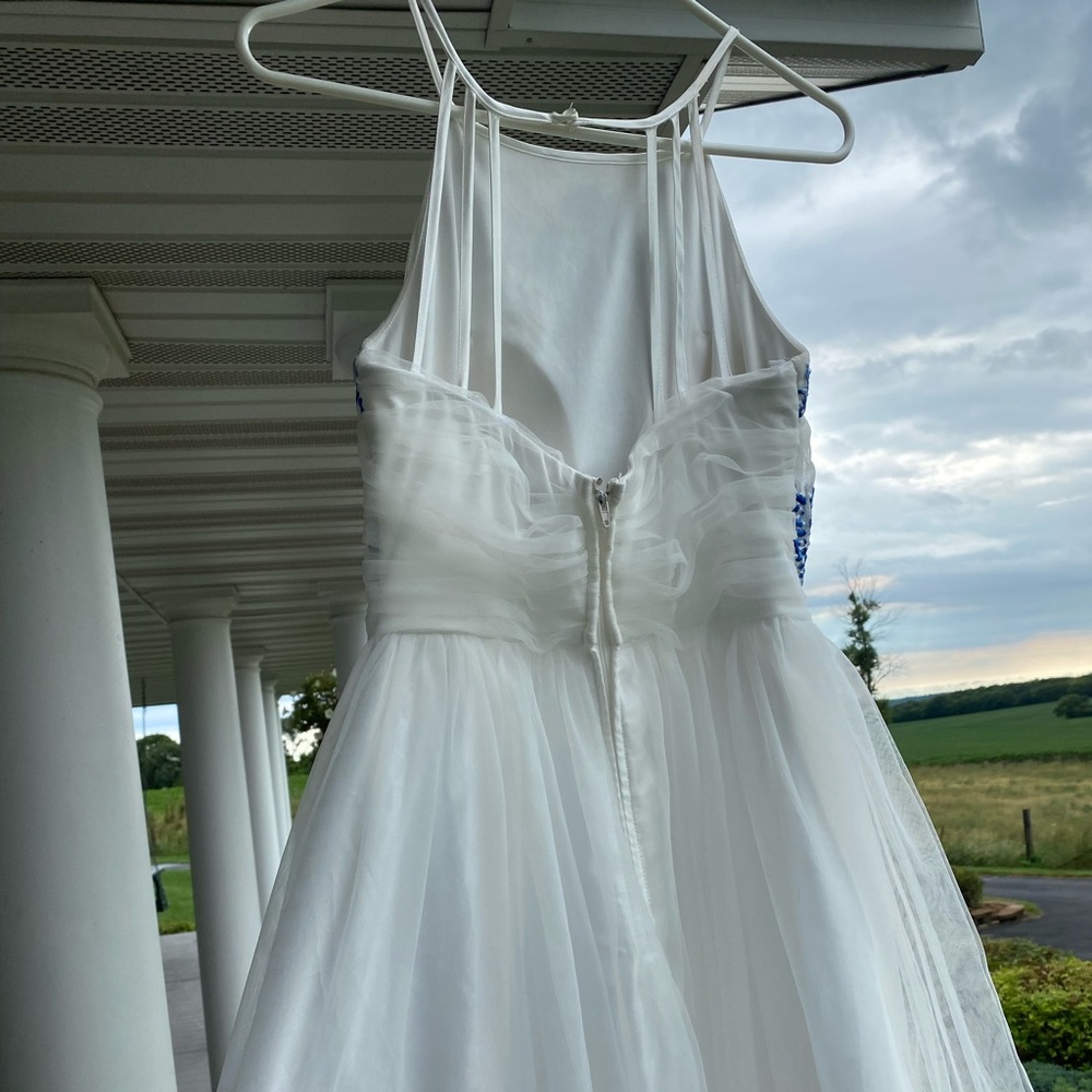 Speechless homecoming dress